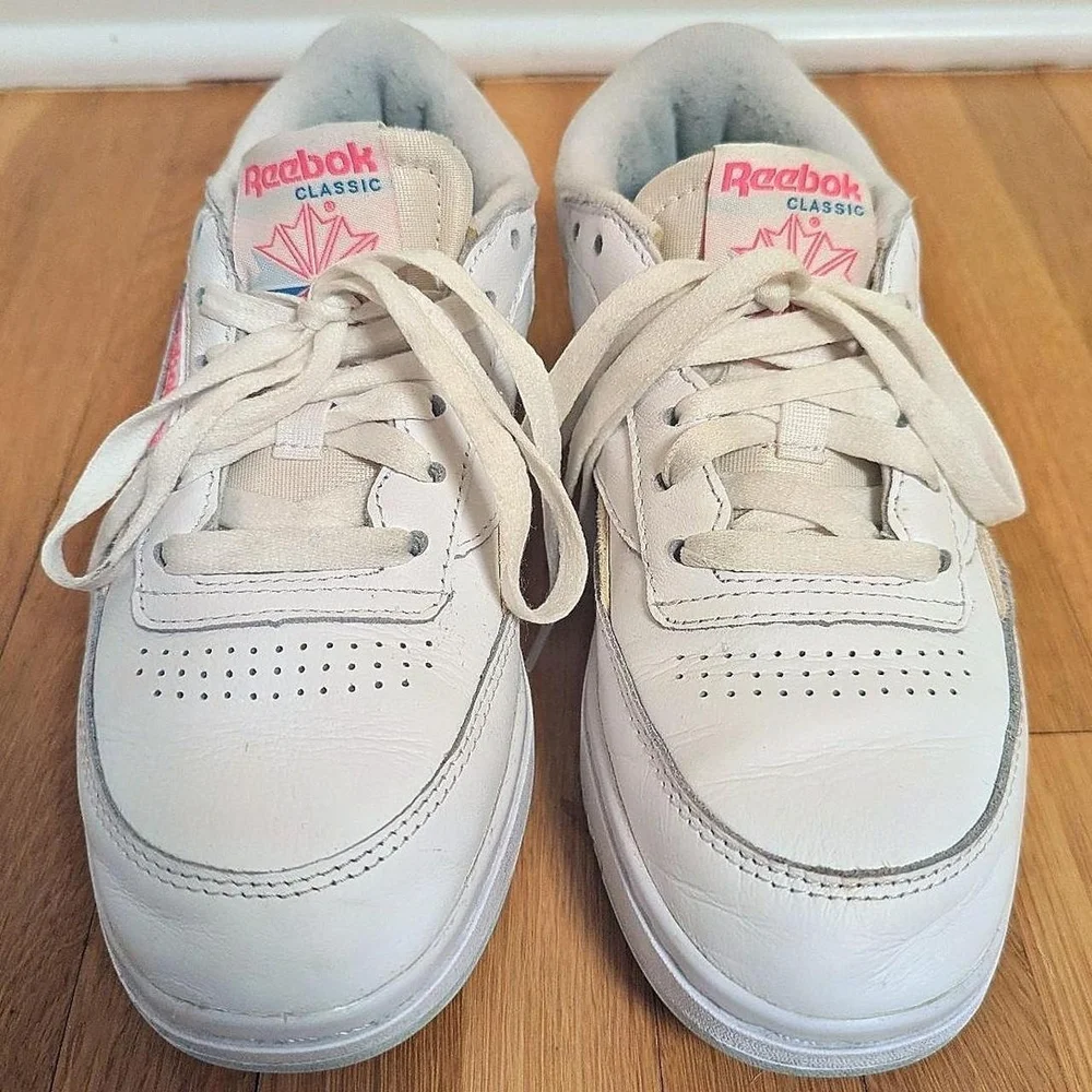 Reebok Classic White and Pink Sneakers - Picture 4 of 12